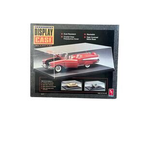 Prestige Display Case 12 3/4" x 11 1/4" x 4 1/2" with Box 1991 amt ERTL